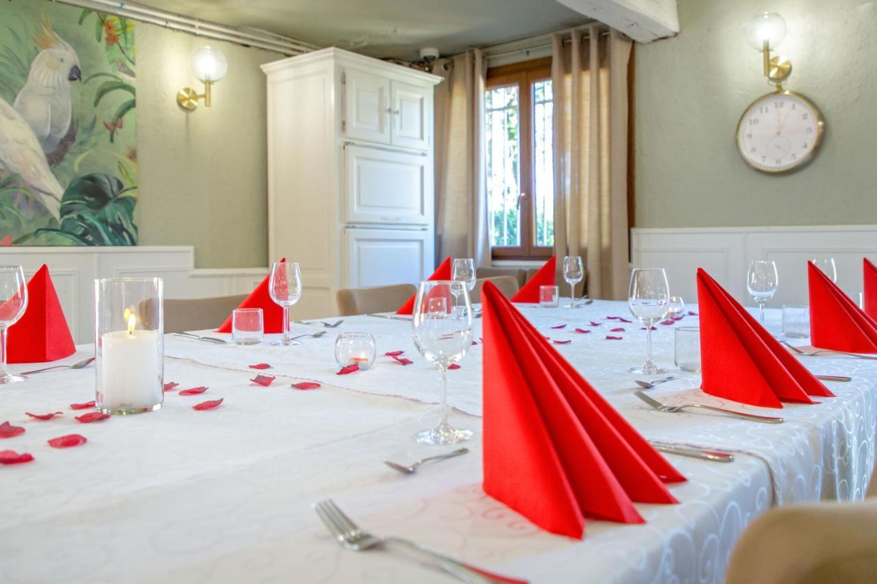 Les Pins Blancs En Provence Hotel ลูมีย์ ภายนอก รูปภาพ