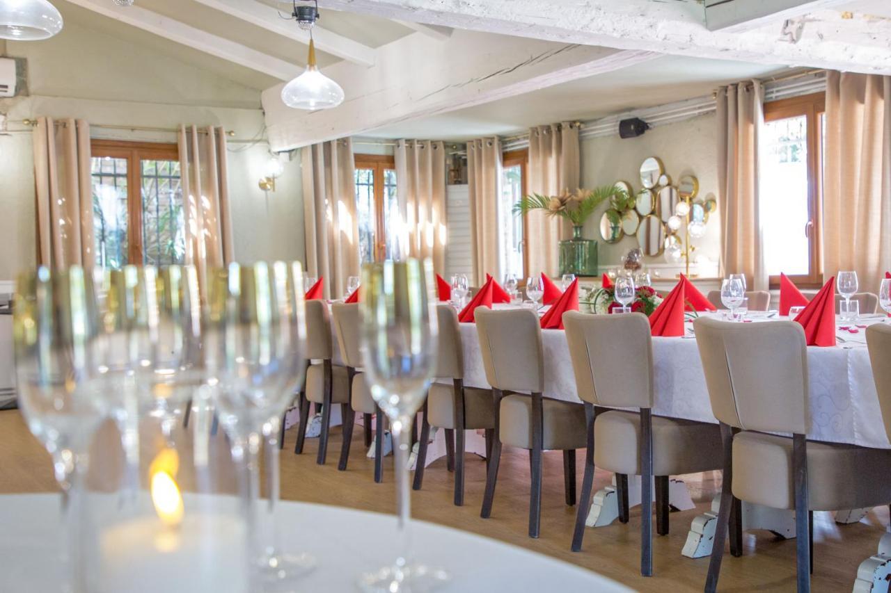 Les Pins Blancs En Provence Hotel ลูมีย์ ภายนอก รูปภาพ