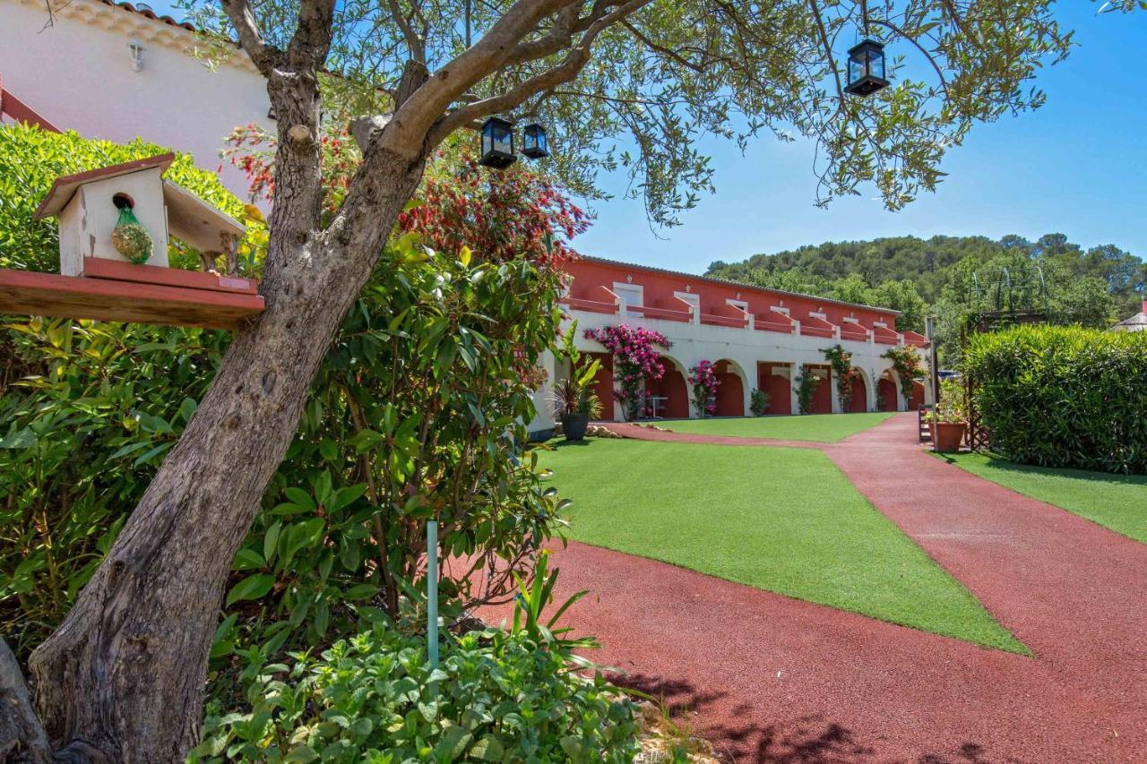 Les Pins Blancs En Provence Hotel ลูมีย์ ภายนอก รูปภาพ